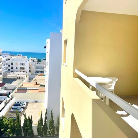 Apartamento Millenium Vista Mar- 2 Passos Da Praia Quarteira Dış mekan fotoğraf