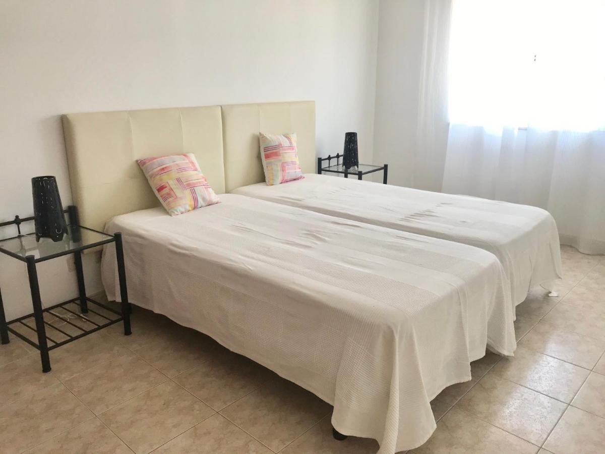 Apartamento Millenium Vista Mar- 2 Passos Da Praia Quarteira Dış mekan fotoğraf