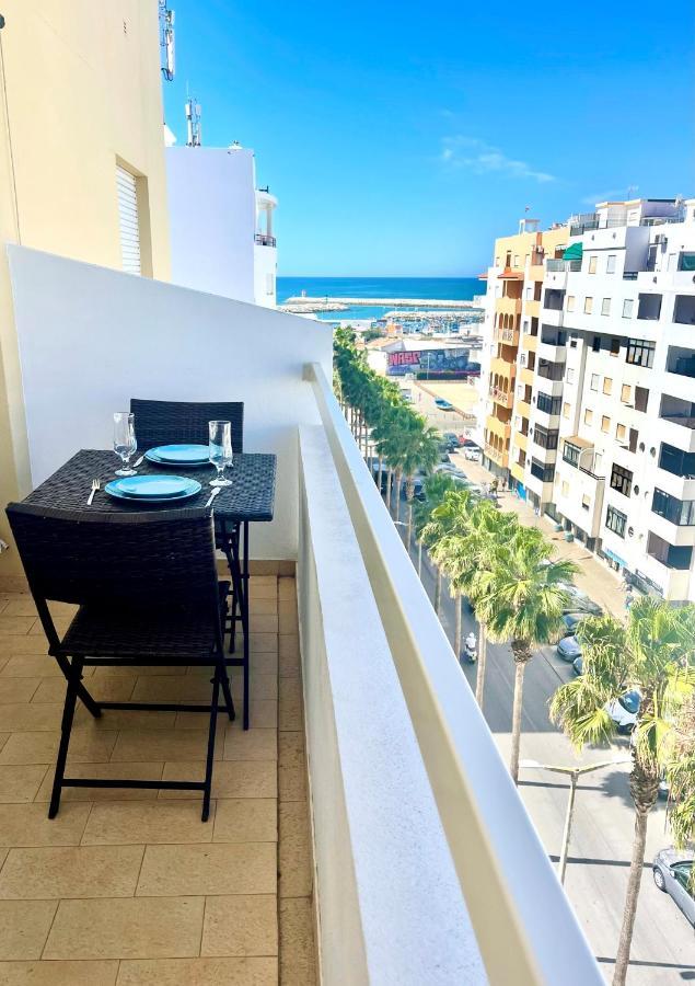 Apartamento Millenium Vista Mar- 2 Passos Da Praia Quarteira Dış mekan fotoğraf